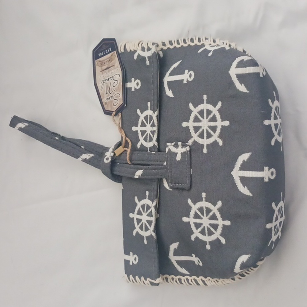 BLUE WITH WHITE ANCHOR AND SHIPS WHEEL DESIGN SATCHEL HANDBAG
